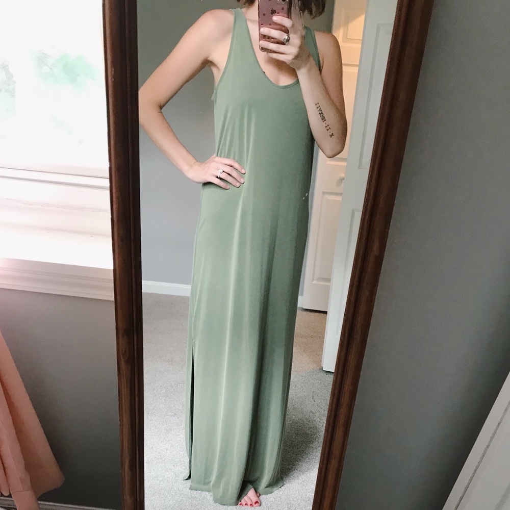 Maxi Dress - Picture 4 of 5